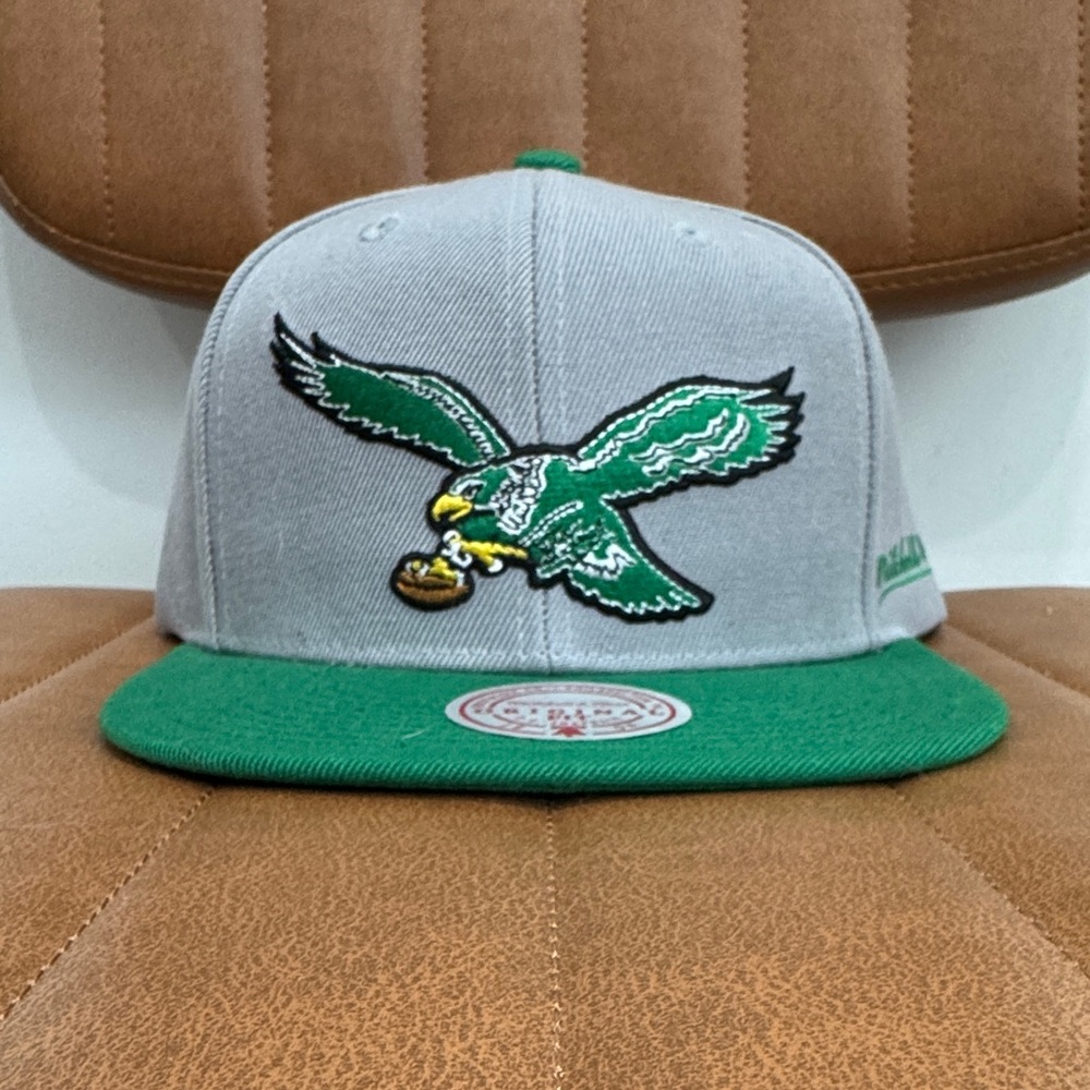 Mitchell & Ness Philadelphia Eagles Rear Arch Snapback Hat